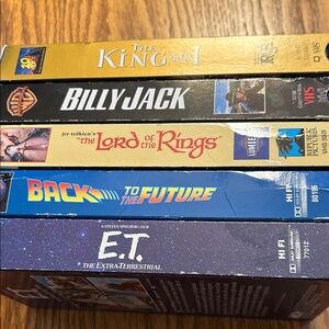VHS lot of 5 / king and I / Billy Jack / ET / Back to Future/ Lord of Rings